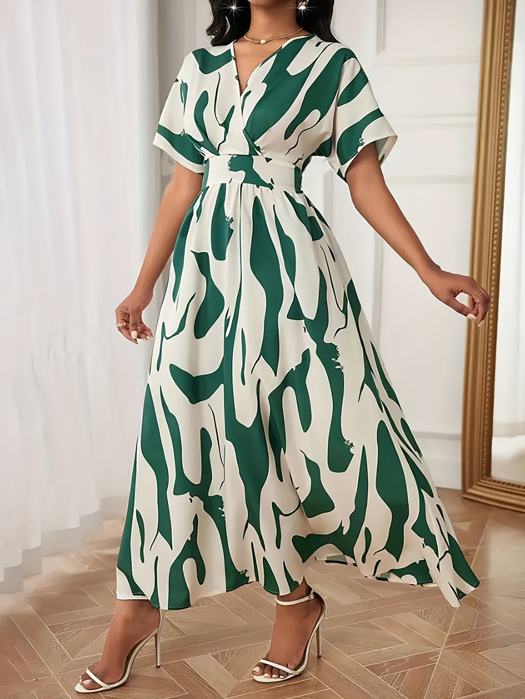Color-block A-line dress with waist cinch - SalmanStore 
