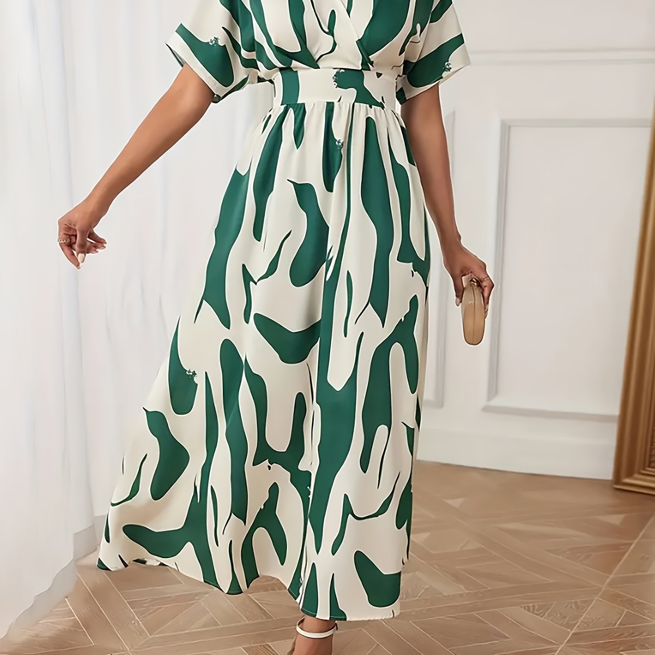 Color-block A-line dress with waist cinch - SalmanStore 