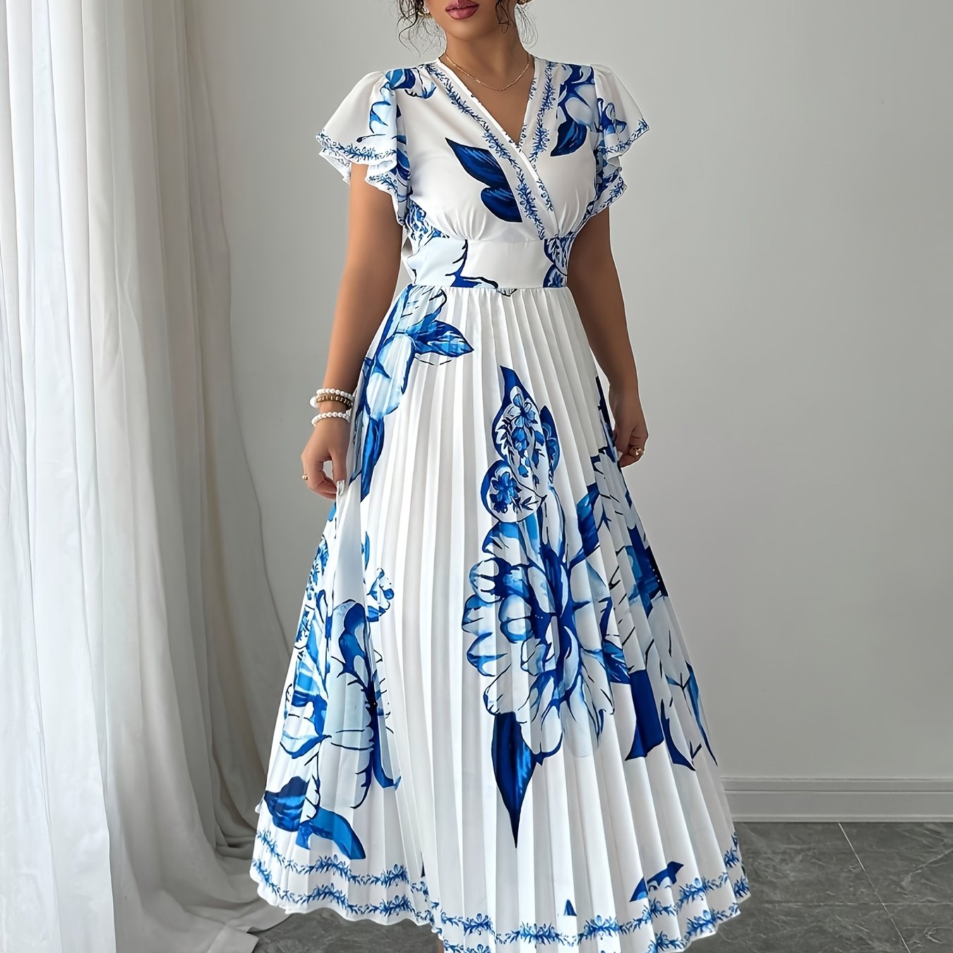 Women Dresses: Elegant Floral Vacation Dress | Salman Store