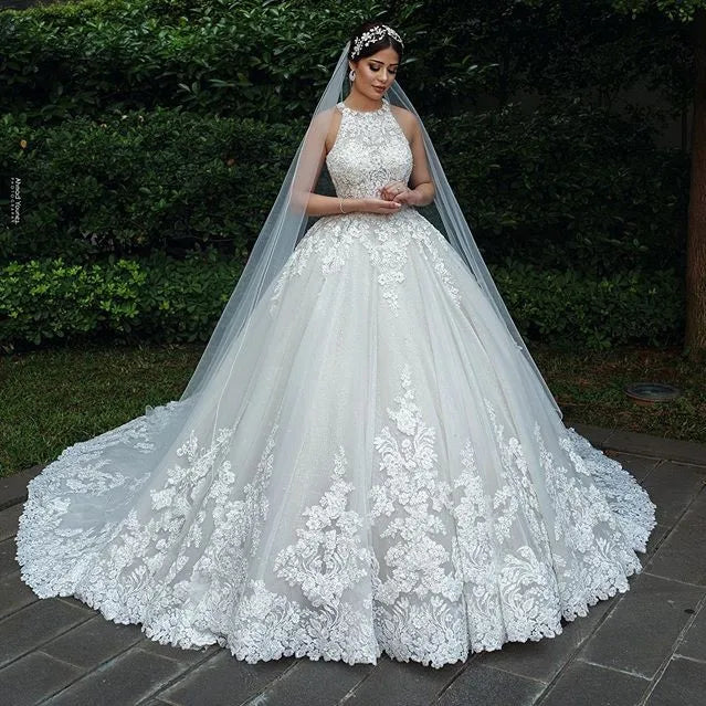 Luxury Lace Muslim Bride Wedding Dress - Ball Gown Sleeveless Plus Size - JStorehub 
