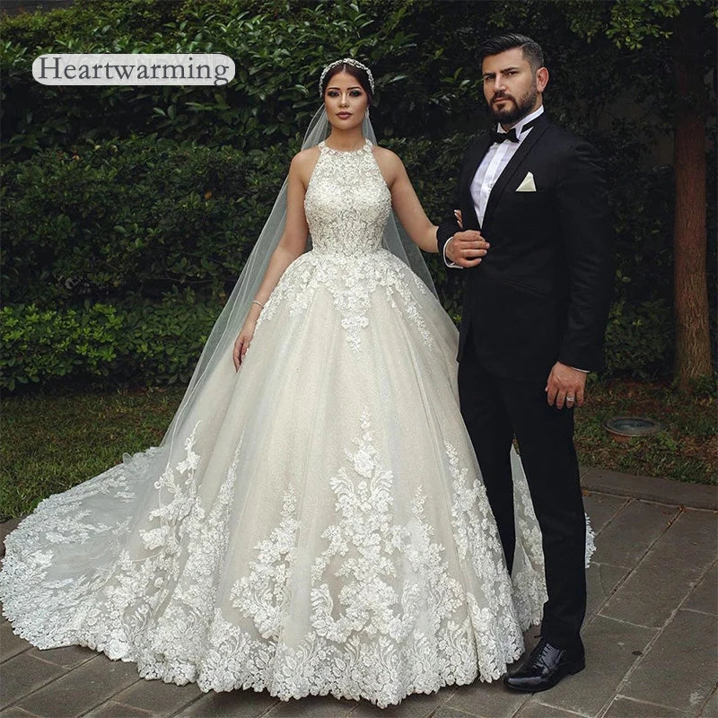 Luxury Lace Muslim Bride Wedding Dress - Ball Gown Sleeveless Plus Size - JStorehub 