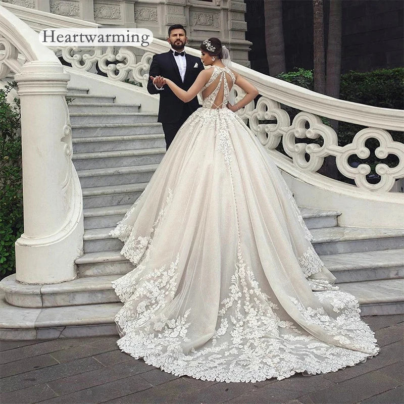 Luxury Lace Muslim Bride Wedding Dress - Ball Gown Sleeveless Plus Size - JStorehub 