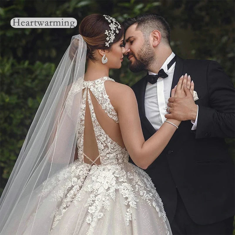 Luxury Lace Muslim Bride Wedding Dress - Ball Gown Sleeveless Plus Size - JStorehub 