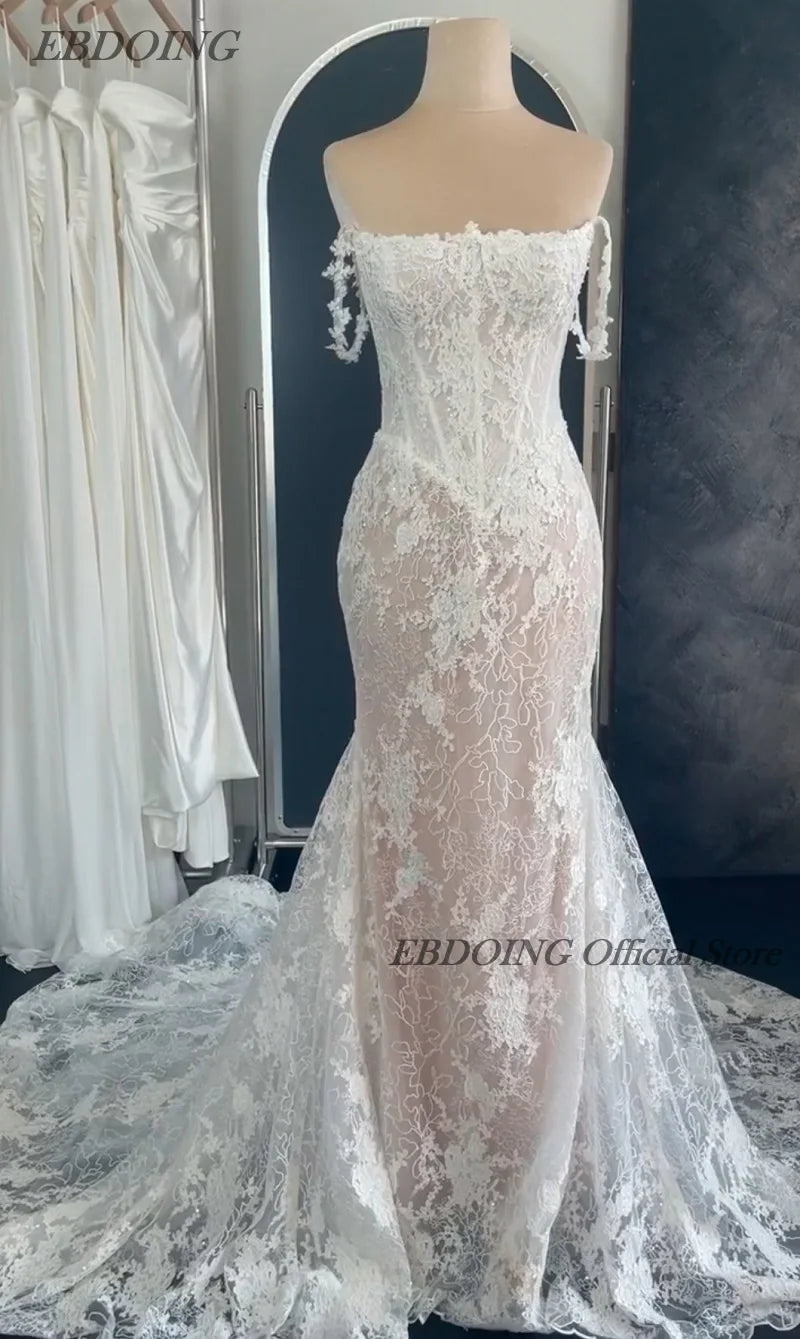 Mermaid Lace Wedding Dress - Boat Neck Basque with Beading Customized Bridal Gown - JStorehub 