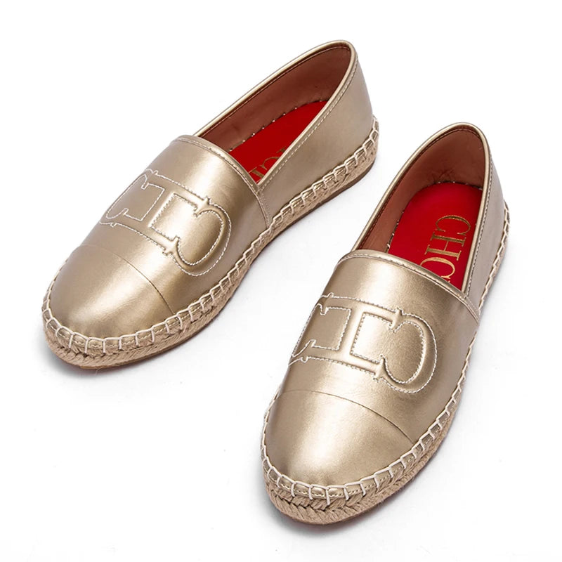 CHCH Women's Lefu Handmade Anti-Slip Outdoor Shoes - Mommy Casual Flats - JStorehub 