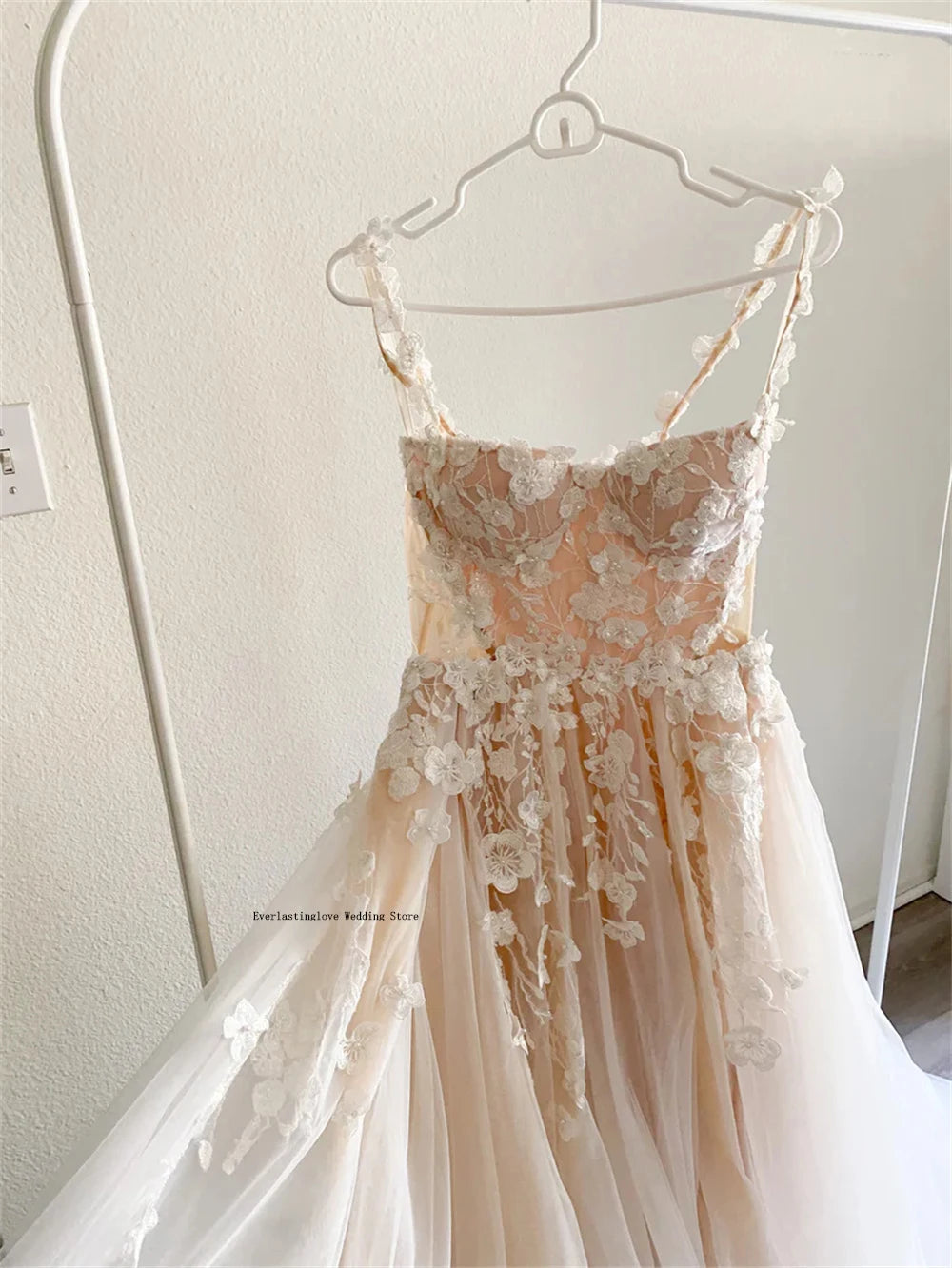 3D Flower Lace Applique Wedding Dress - Two Straps A-Line Bridal Gown 2025 - JStorehub 