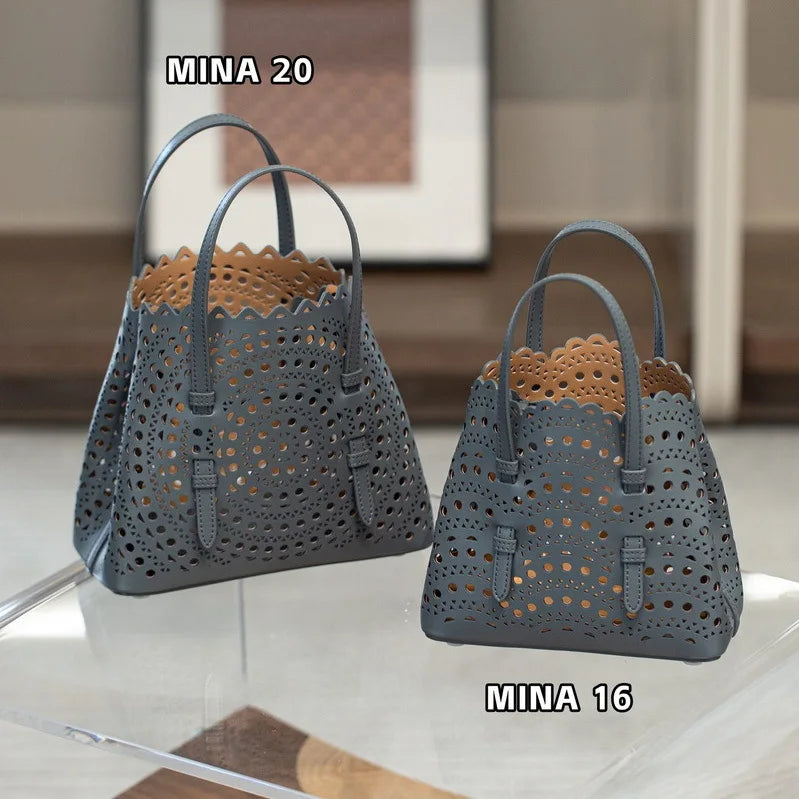 Women’s Travel Shoulder Bag – Practical & Lightweight - SalmanStore 