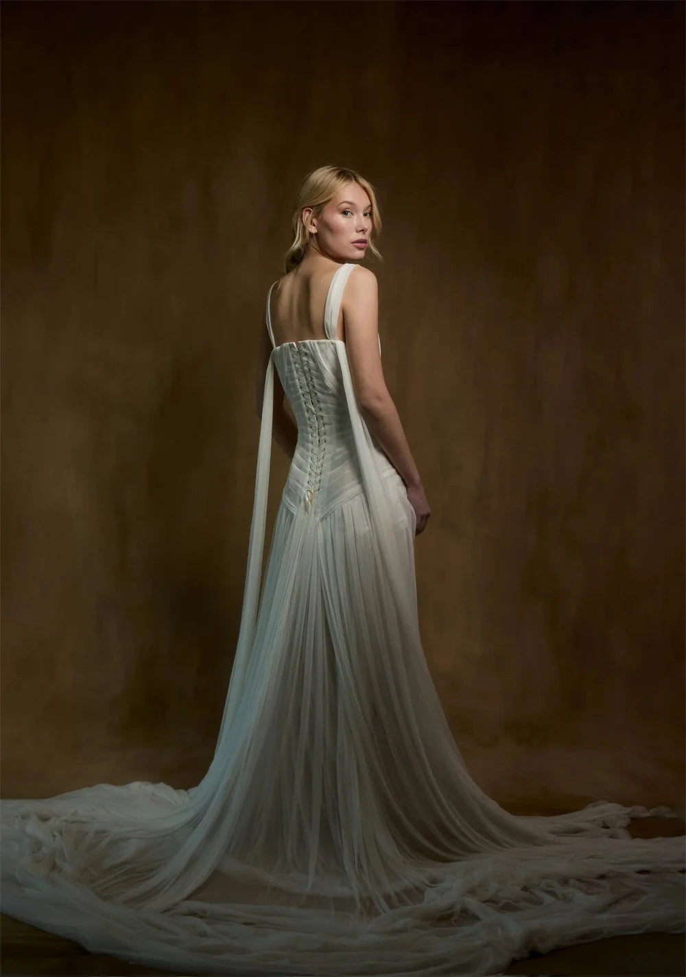 Customized White Square Collar Wedding Dress - Sleeveless Lace-Up Back A-Line Gown - JStorehub 