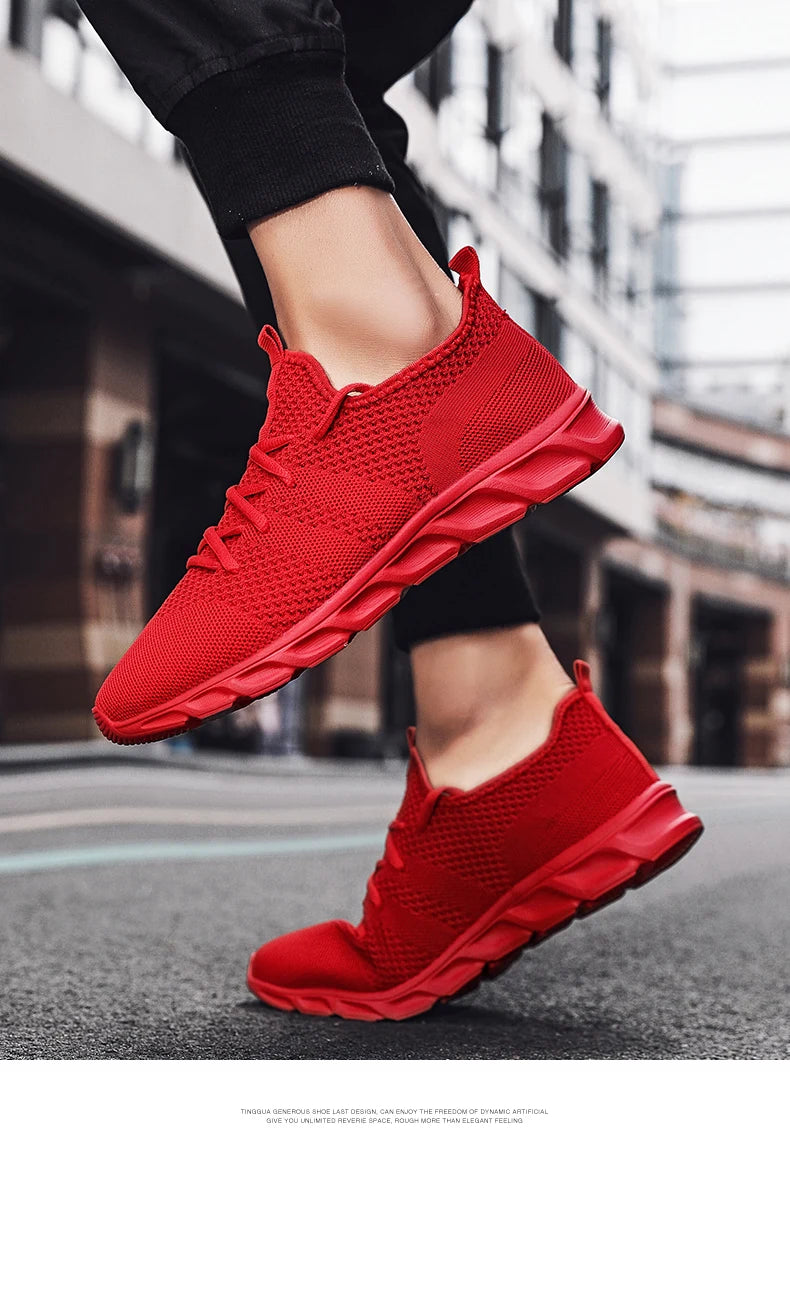 Men's casual sports shoes breathable summer light Soft sole comfort outdoor running shoes fashion student mesh plus size sneaker