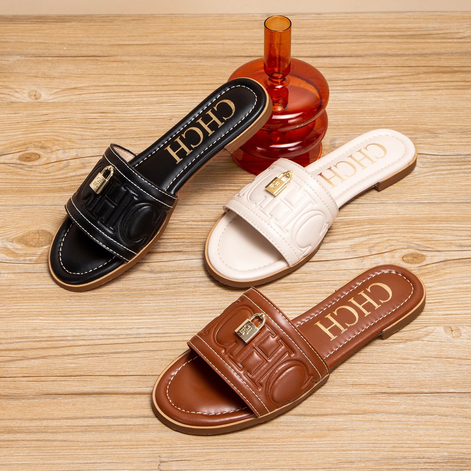 Women's Solid Color Embossed Flat Sandals - Simple Fashion Summer Slippers - JStorehub 