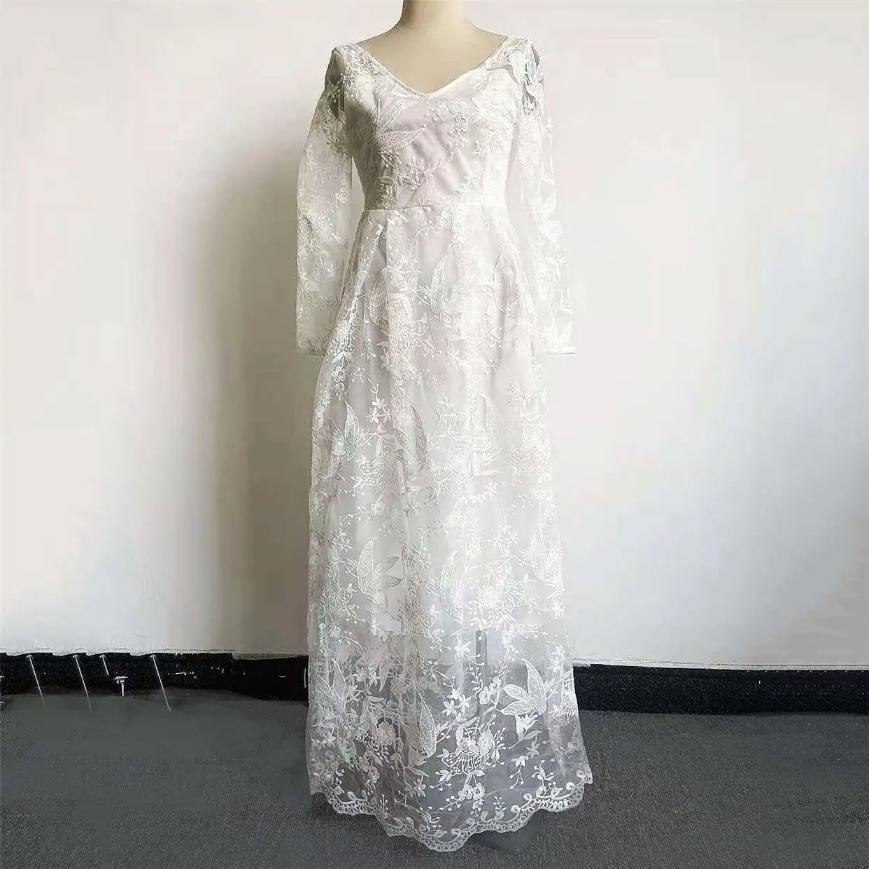 Elegant Long Sleeve Lace Plus Size Wedding Dress - 3XL Ball Gown Bridal Gown - JStorehub 