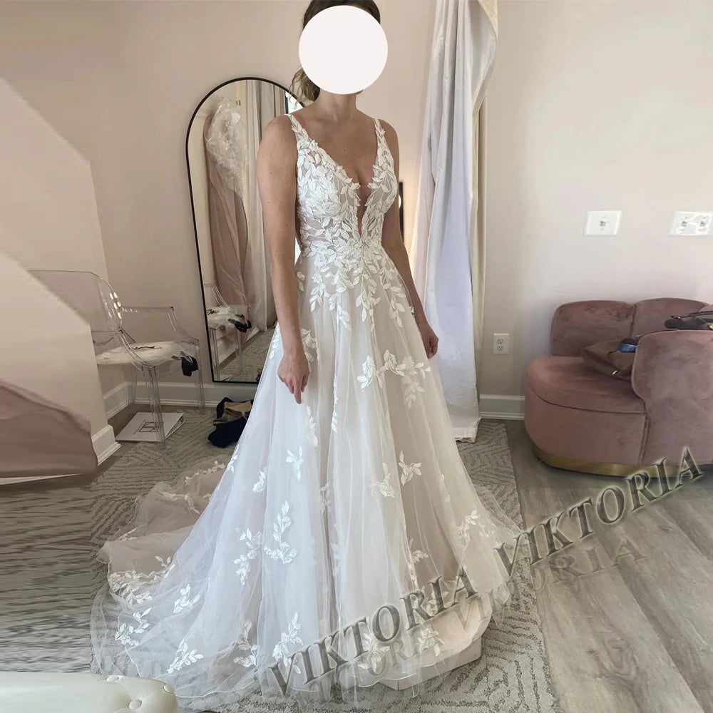 Vintage Lace Wedding Dress - Sweetheart Lace-Up Ball Gown Bridal Gown - JStorehub 