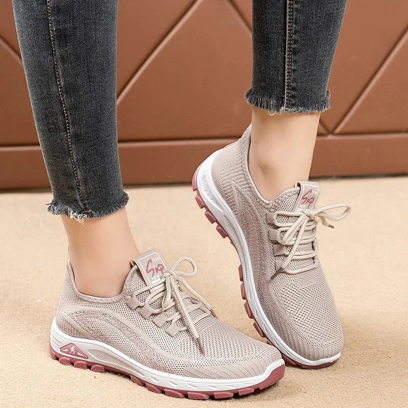 Black Beijing Cloth Casual Work Shoes for Women - Comfortable Slip-On Flats