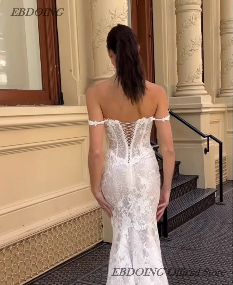 Mermaid Lace Wedding Dress - Boat Neck Basque with Beading Customized Bridal Gown - JStorehub 