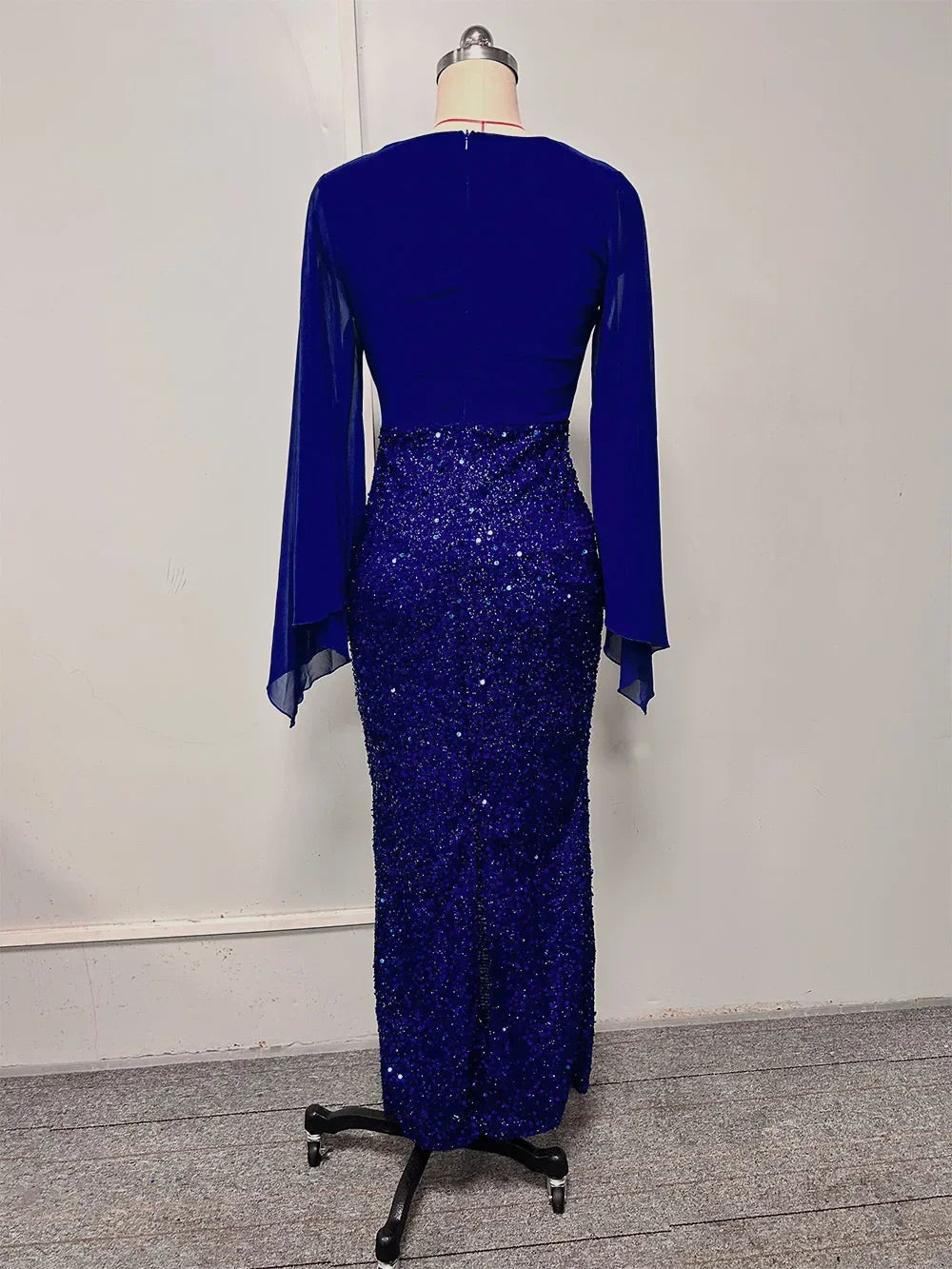 2024 Chiffon Sequin Spliced Deep V Long Evening Prom Gown - JStorehub 