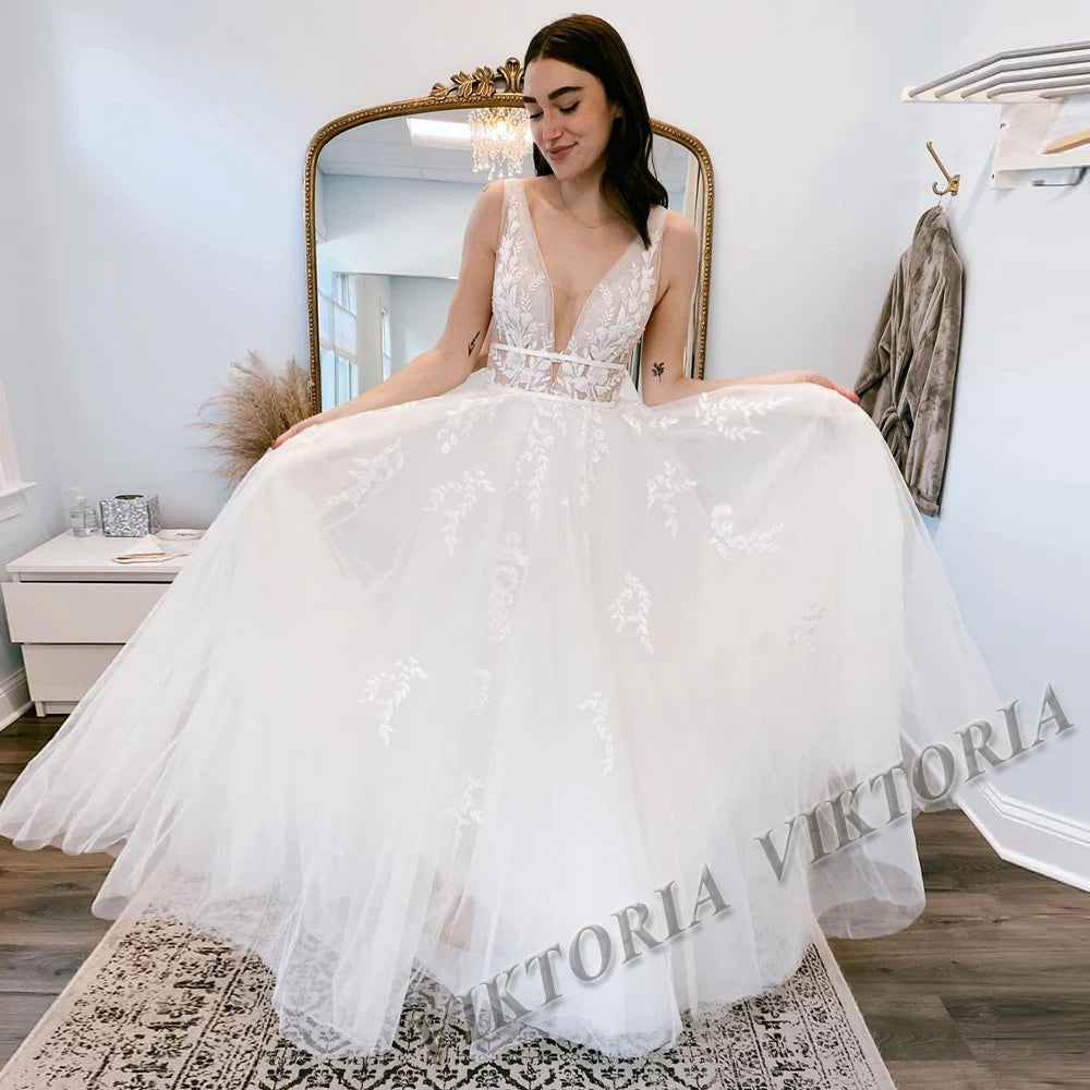 Vintage Lace Wedding Dress - Sweetheart Lace-Up Ball Gown Bridal Gown - JStorehub 