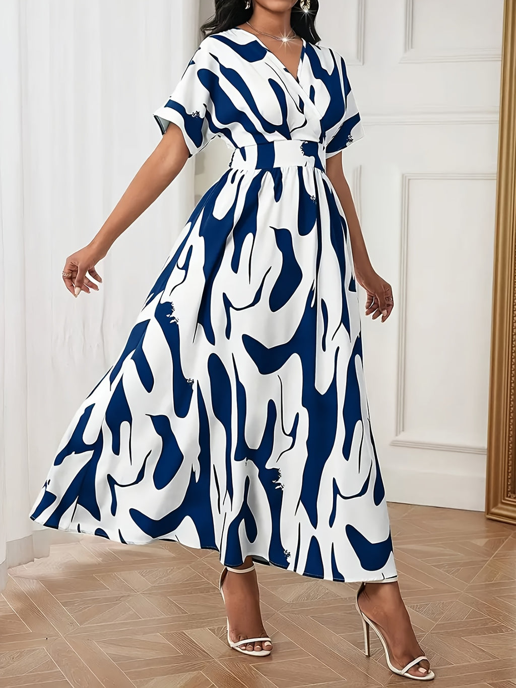 Color-block A-line dress with waist cinch - SalmanStore 